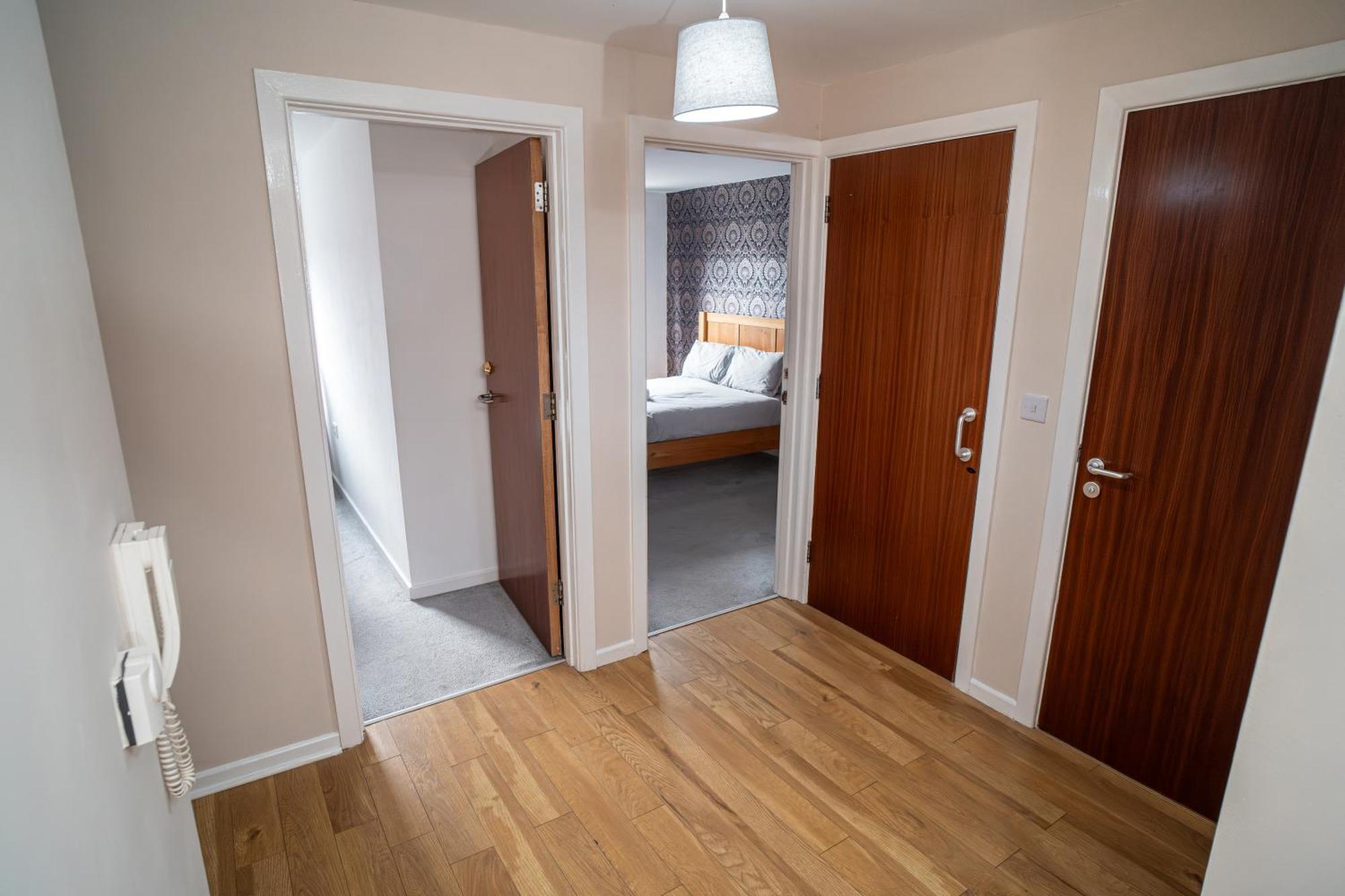 Central Apartment In Belfast City Centre - Sleeps 5 People Ngoại thất bức ảnh