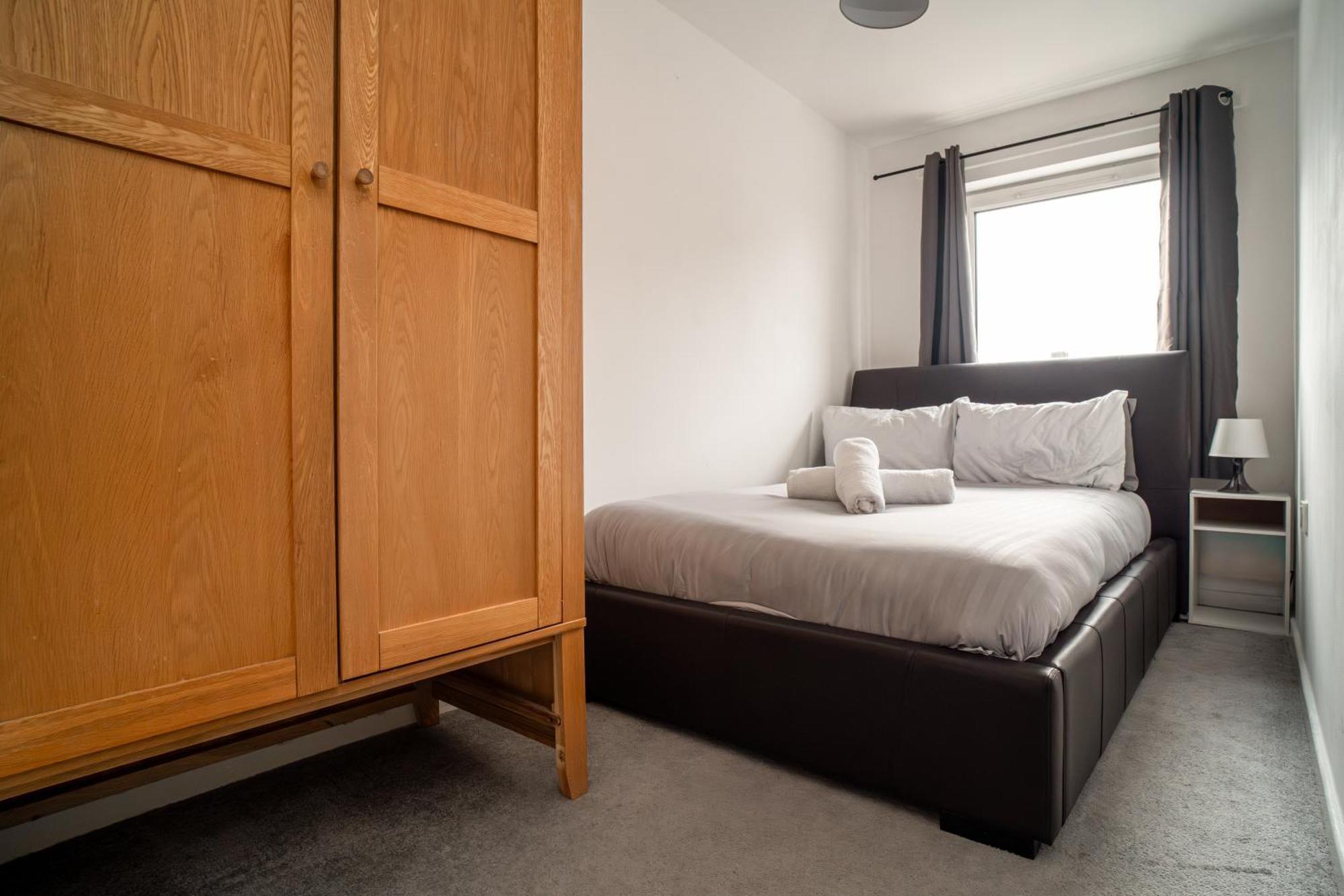 Central Apartment In Belfast City Centre - Sleeps 5 People Ngoại thất bức ảnh